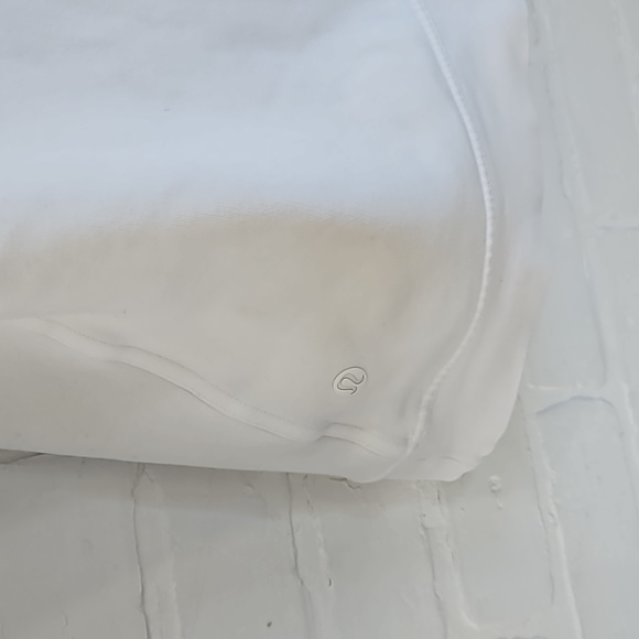 Lululemon hoodie - Picture 3 of 9